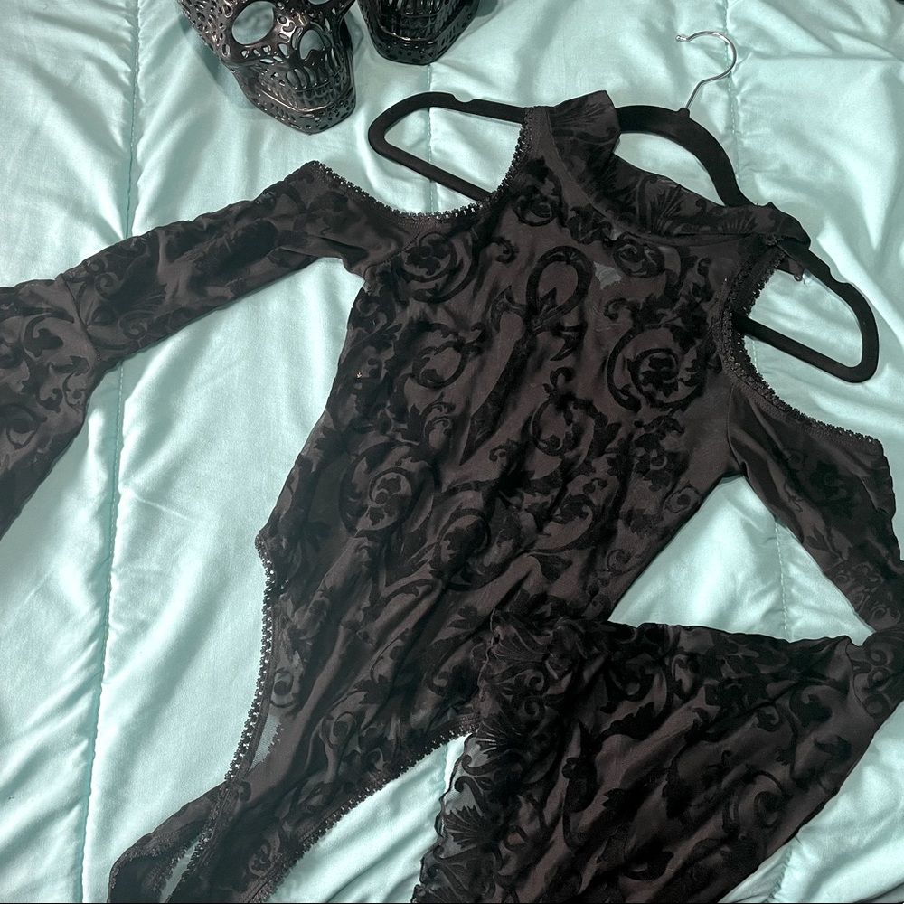New Bodysuit Widow (dolls kill)